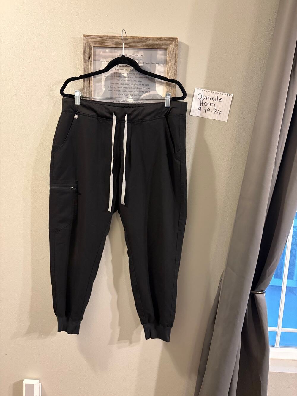 Figs Zamora Black Joggers Size XL Petite